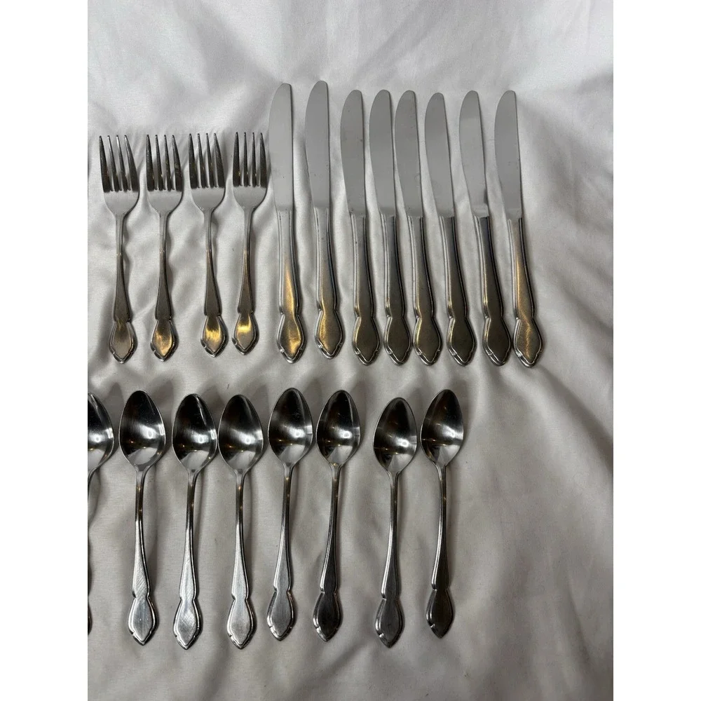 Vtg SSS Oneida Trinity Stainless Flatware Set Of 40 Service For 8‎ Discontinued